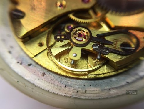 Revision-Junghans-J84S10-Meister-hidden-lugs-021.jpg