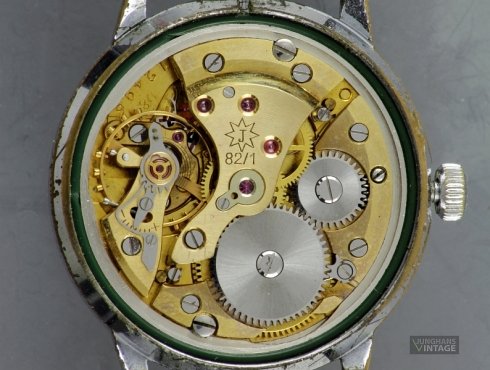 Junghans-J82_3-Junghans-682.73-M82-03.jpg
