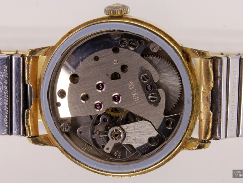 Junghans-620.58-05.png