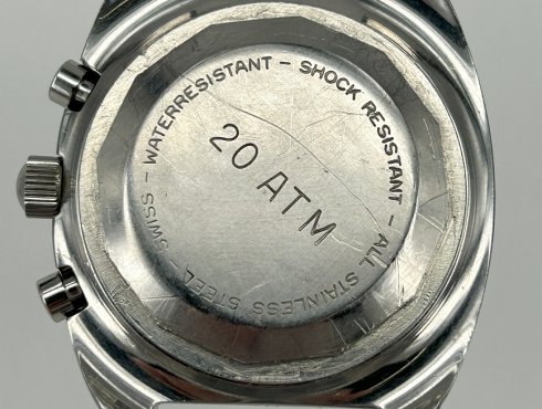 Junghans-688.12-Valjoux-7736-Tricompax-002.jpg