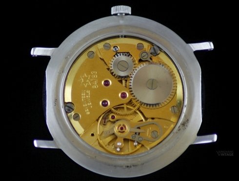Junghans-Max-Bill-V2-84_3962-J48_S3-03.jpg