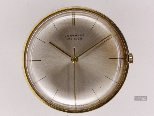 Revision-Junghans-J84S10-Meister-hidden-lugs-006a.jpg