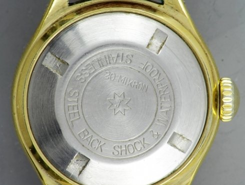 Junghans-699.73-001.jpg