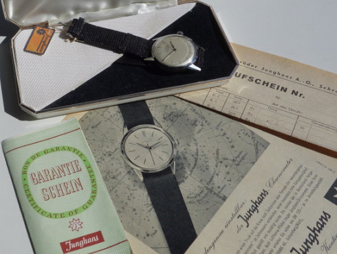 Junghans-J83-Junghans-683.71-28-Jwls-01.png
