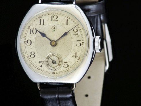 Junghans-J54-02.jpg