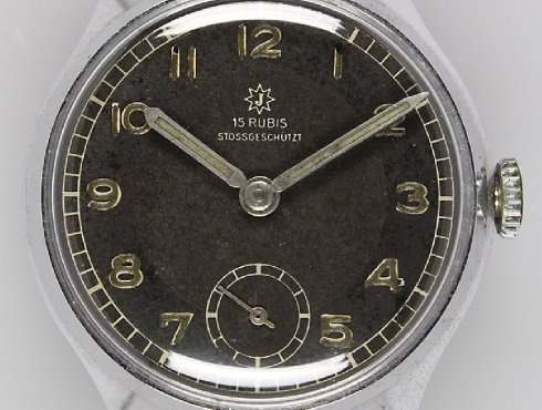 Junghans-J98-1-698.70-front-12.jpg