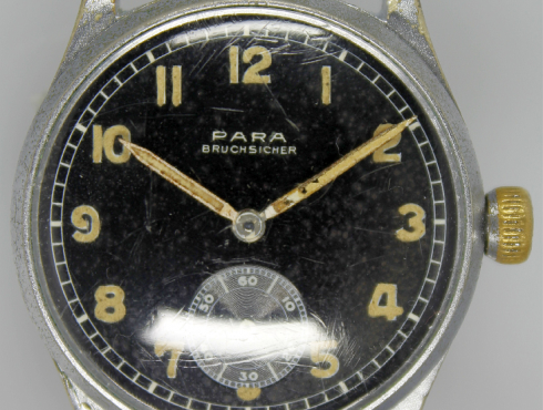PARA-782-S-Dienstuhr-AS-1130-Front.png