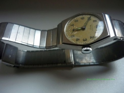 Junghans-Meister-4.jpg