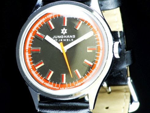 Junghans-620.00-Feinreglage-02.jpg