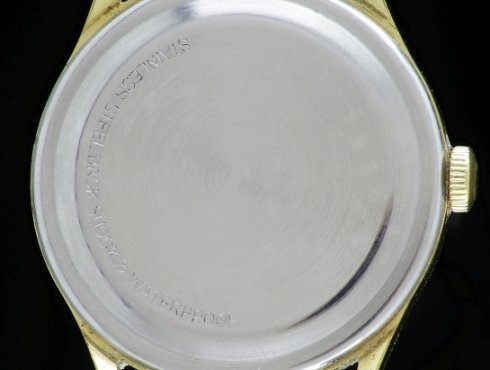 Junghans-620.70-Diehl-D620-7-Steine-02.jpg