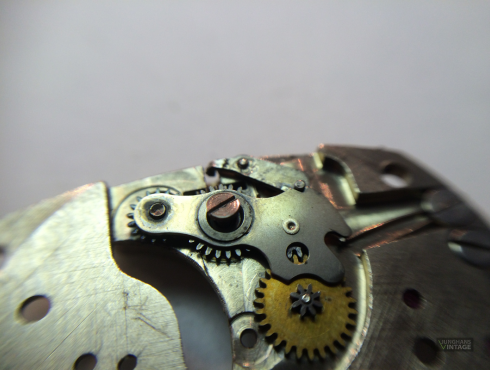 Junghans-J98-5-Junghans-698.75-060.png
