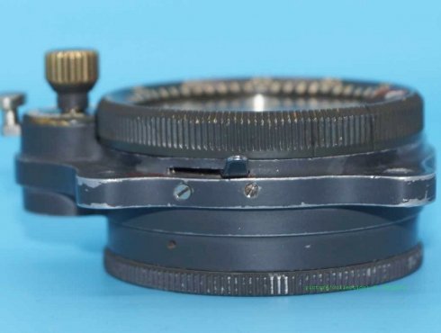Junghans-J30-BZ-Borduhr-BoUk-1-Fl.23885-V2.1-004.jpg