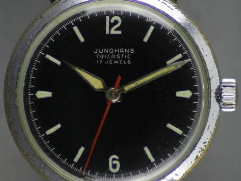 Junghans-J93S1-Junghans-693.70-02.jpg