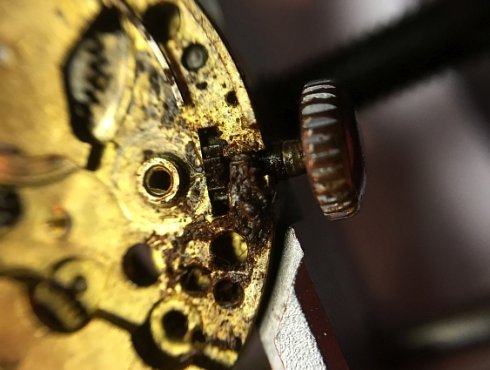 Revsion-Junghans-J90-19.jpg