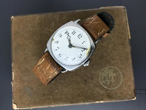Junghans-J54-E-01.jpg