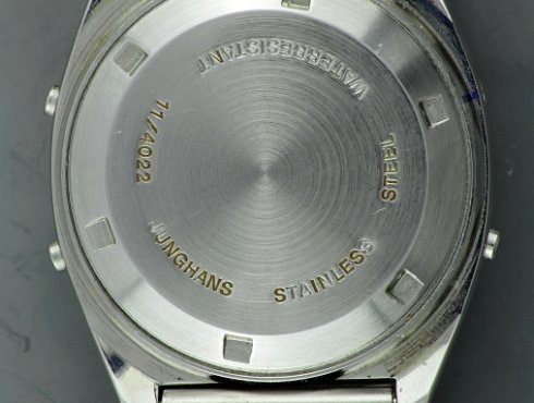 Junghans-616.10-Quartz-Chronograph-Eckig-004.jpg