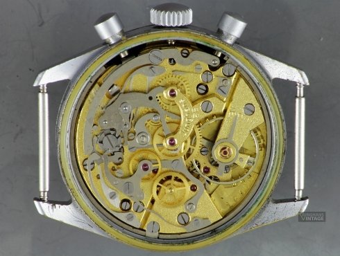 Junghans-J88-Junghans-688.70-militär-03.jpg