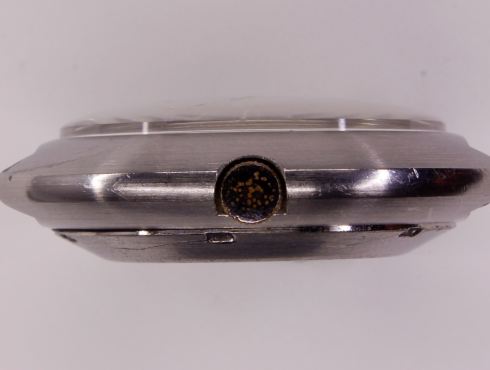 Junghans-Diskus-Durowe-7526-07.png