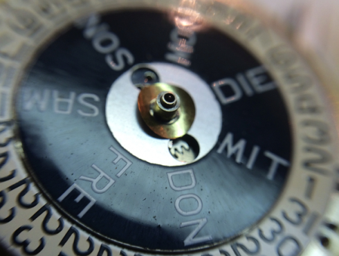 Junghans-Diskus-Durowe-7526-13.png