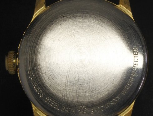 Junghans-687.72-Rückseite-back.jpg
