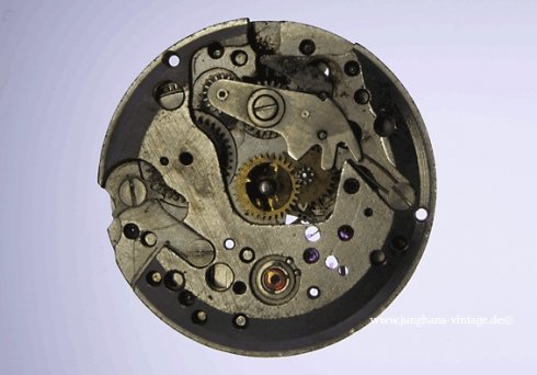 Junghans-693E-J-93S-693.10-002.jpg