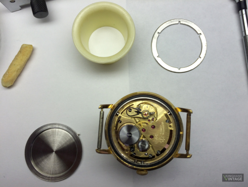 Junghans-J84-S3-Meister-68.png