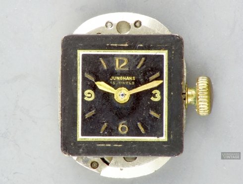 Junghans-699.70-001.jpg