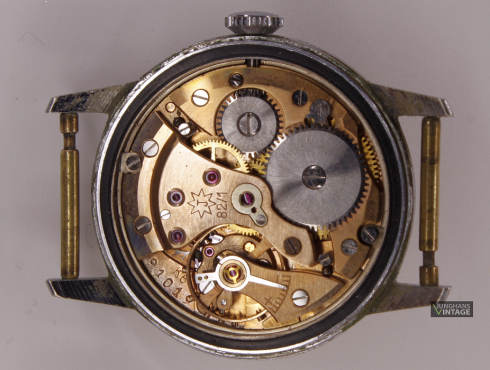 Junghans-J82_5-Junghans-682.75-Meister-001.png