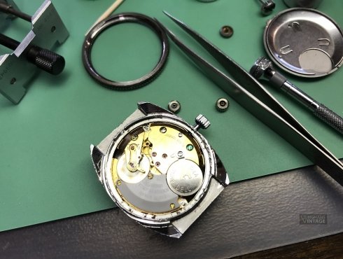 Junghans-600-Taucher-Skin-diver-032.jpg