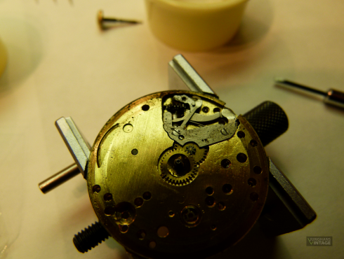 Junghans-J82-Junghans-682.70-18.png