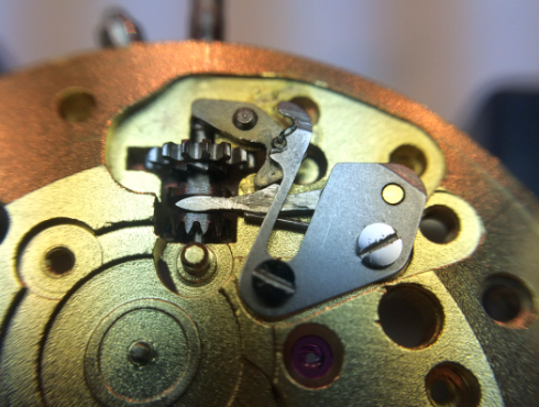 Junghans-J84-S3-Meister-43.png
