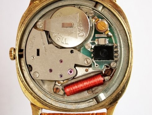 Junghans-667.41-Hochmuth-03.jpg
