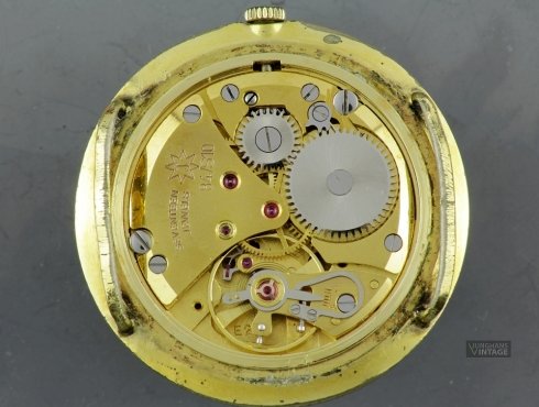 Revision-Junghans-J84S10-Meister-hidden-lugs-003.jpg
