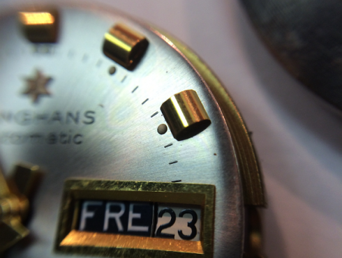Junghans-Diskus-Durowe-7526-03.png