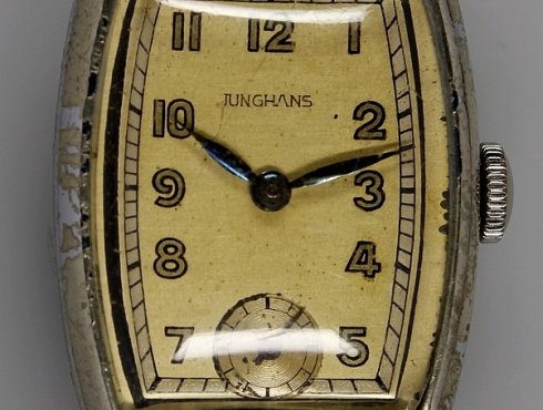 Junghans-J63-Peseux-110-Front.jpg