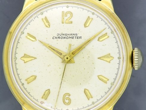Junghans-J82_3-Junghans-682.73-02.jpg