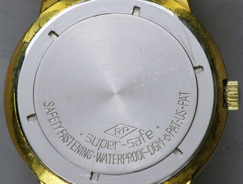 Junghans-J82_S-Meister-Abgleichschrauben-03.jpg