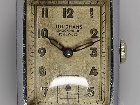 Junghans-J98-1-698.70-front-76.jpg