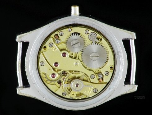 Junghans-J81-wasserdicht-01.jpg
