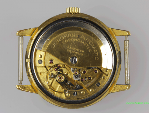 Junghans-J83-1-Werk-moveme.png