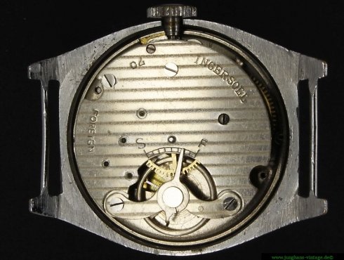 Junghans-Ingersoll-Triumph-J70-Werk-movement1.jpg