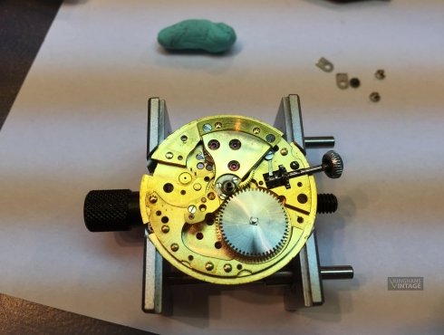 Junghans-J83_1-Junghans-683.72-016.jpg