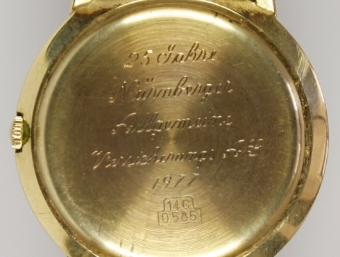 Junghans-667.01-Rückseite-back.jpg